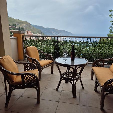 Casa Flavia Apartment Taormina Ngoại thất bức ảnh