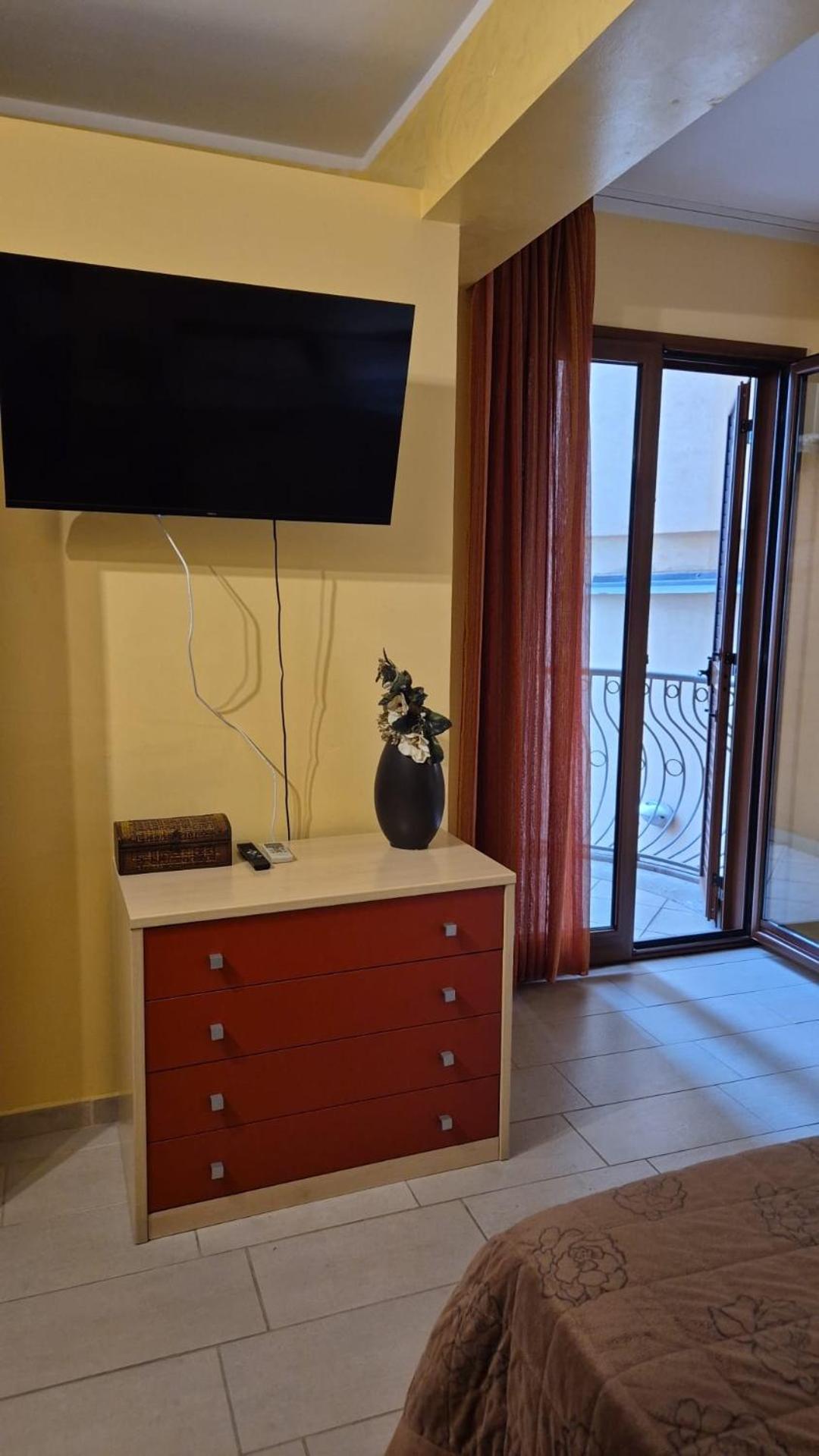 Casa Flavia Apartment Taormina Ngoại thất bức ảnh