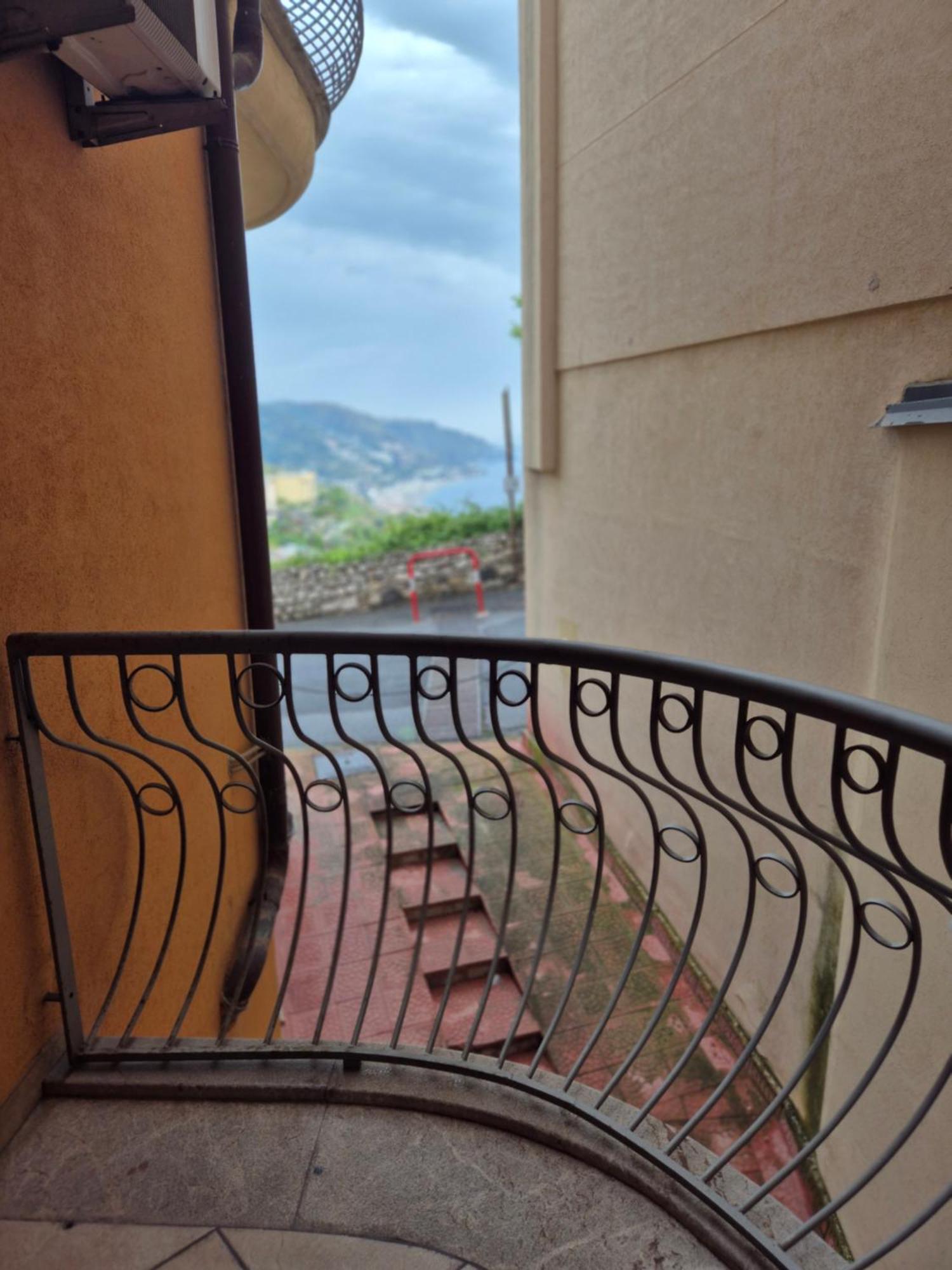 Casa Flavia Apartment Taormina Ngoại thất bức ảnh