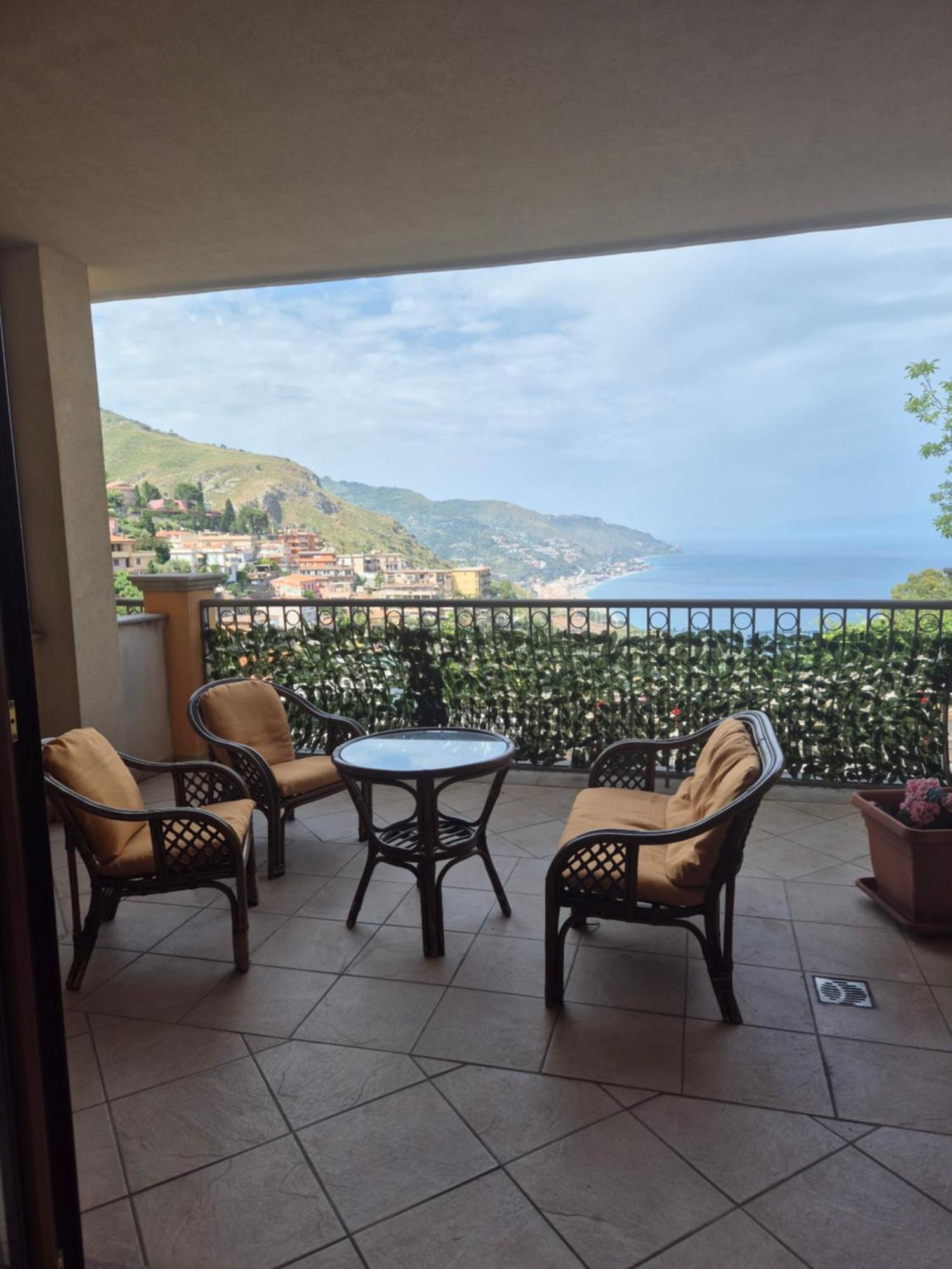 Casa Flavia Apartment Taormina Phòng bức ảnh